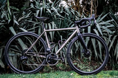 Curve Belgie V3 ficha tecnica